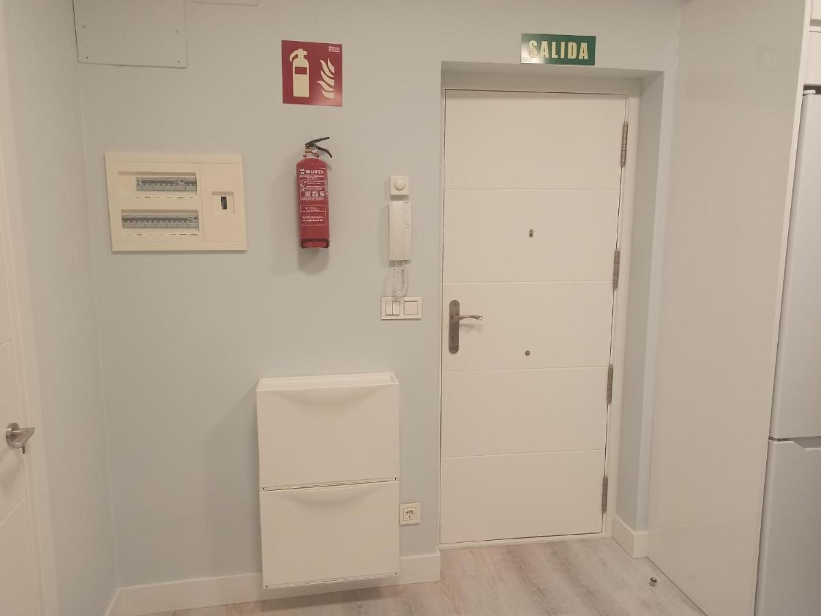 Comodo Apartamento En El Centro De Bermeo. المظهر الخارجي الصورة